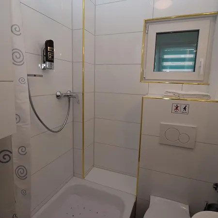 Ab Apartment Bad-Cannstatt Stuttgart Exterior foto