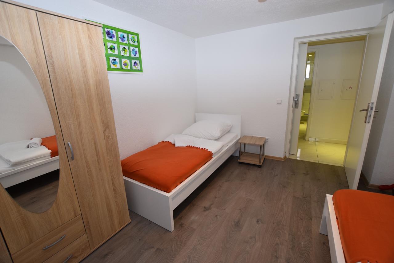Ab Bad-cannstatt * Stuttgart